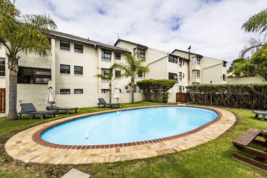 3 Bedroom Property for Sale in Bowtie Western Cape